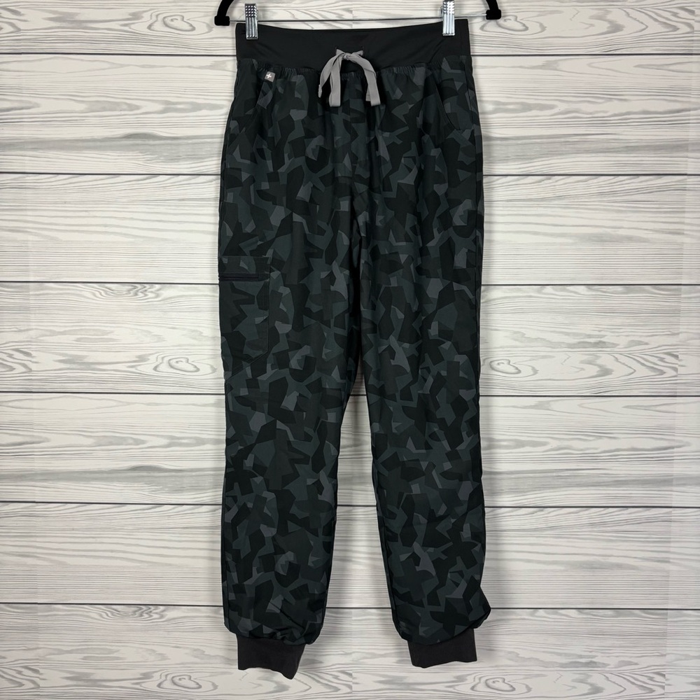 FIGS Camo Bonsai Zamora Joggers Scrub Pants Size Small - Picture 2 of 11